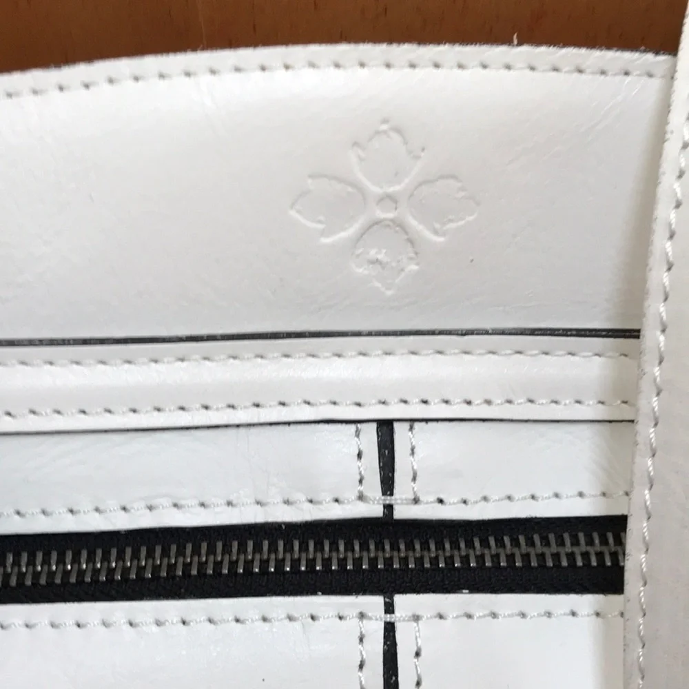 NWT! PATRICIA NASH top zip white poppy tote